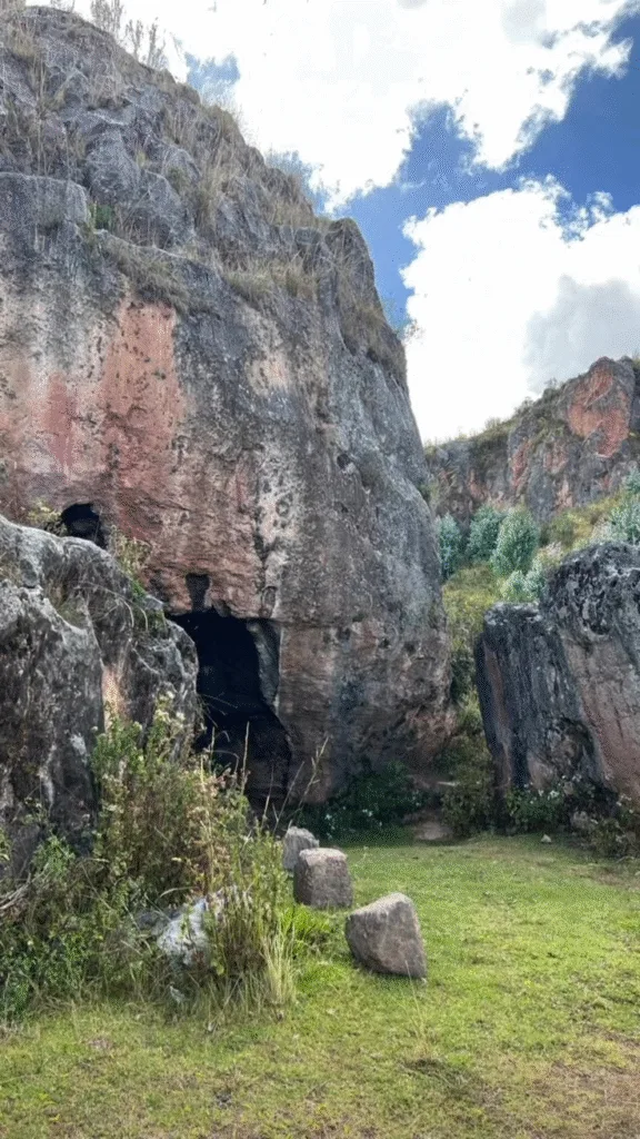 Perú Profundo: 15 Secretos que Ocultan la Costa, Sierra y Selva