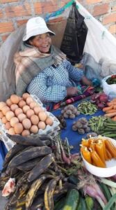 ¿Por Qué el Emprendedor Peruano de la Calle Recibe Más Apoyo del Extranjero que del Propio Peruano?